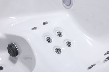 Гидромассажный спа бассейн NordicSpa Magni (Магни)